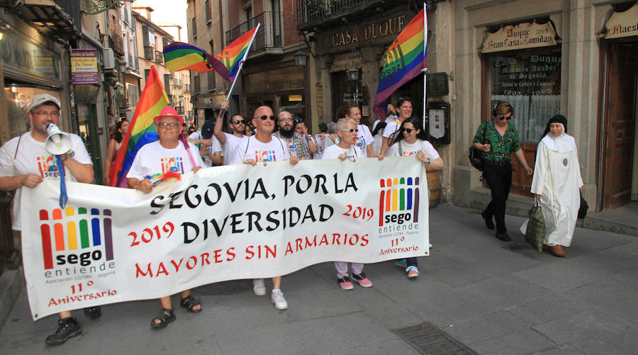 Fotos: Manifestación del Orgullo Gay en Segovia