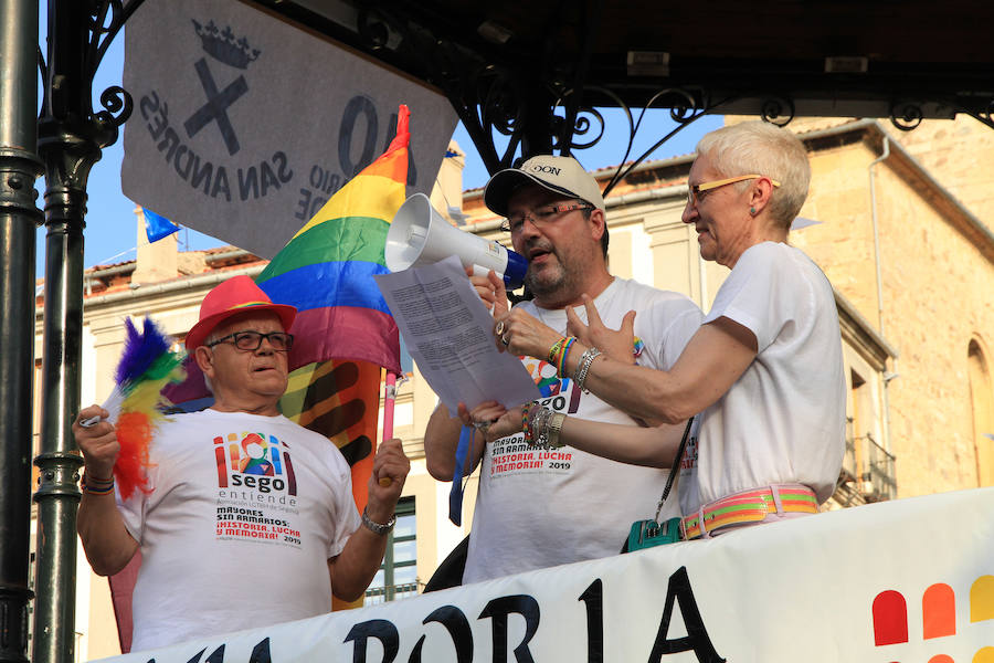 Fotos: Manifestación del Orgullo Gay en Segovia