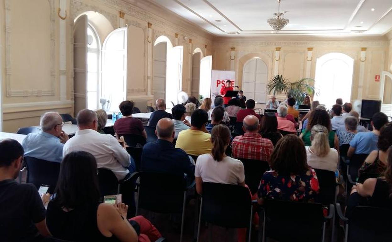 Reunión en Peñaranda del Comité Provincial del PSOE salmantino. 