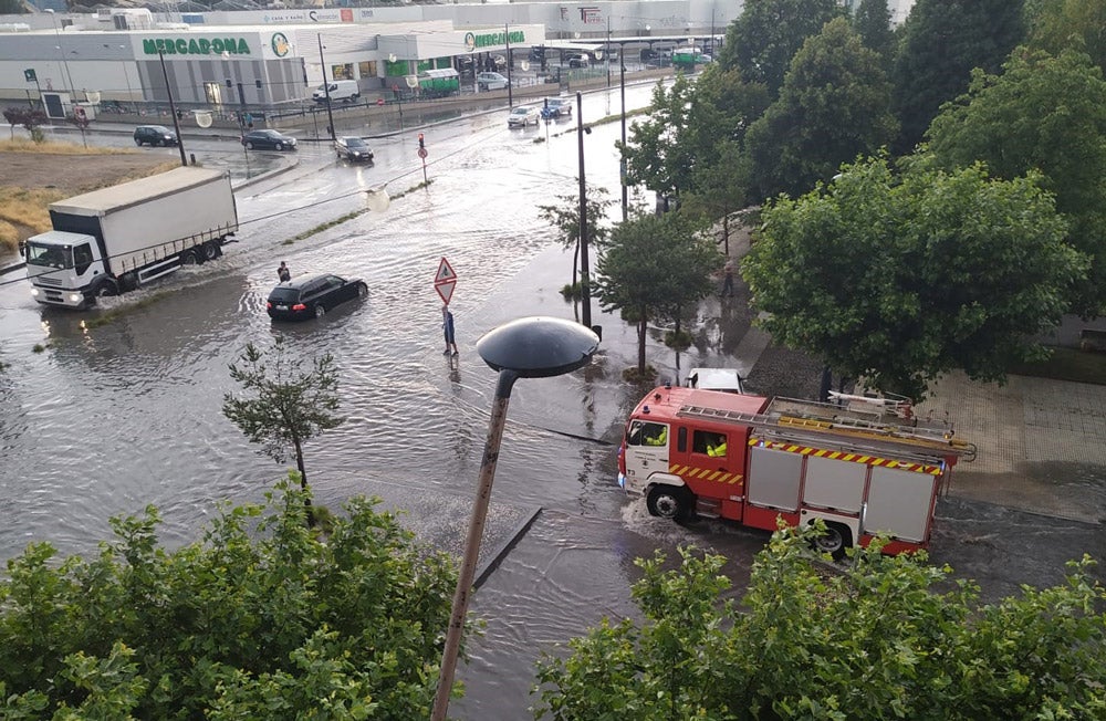 Fotos: Imágenes de la tromba de agua en Burgos