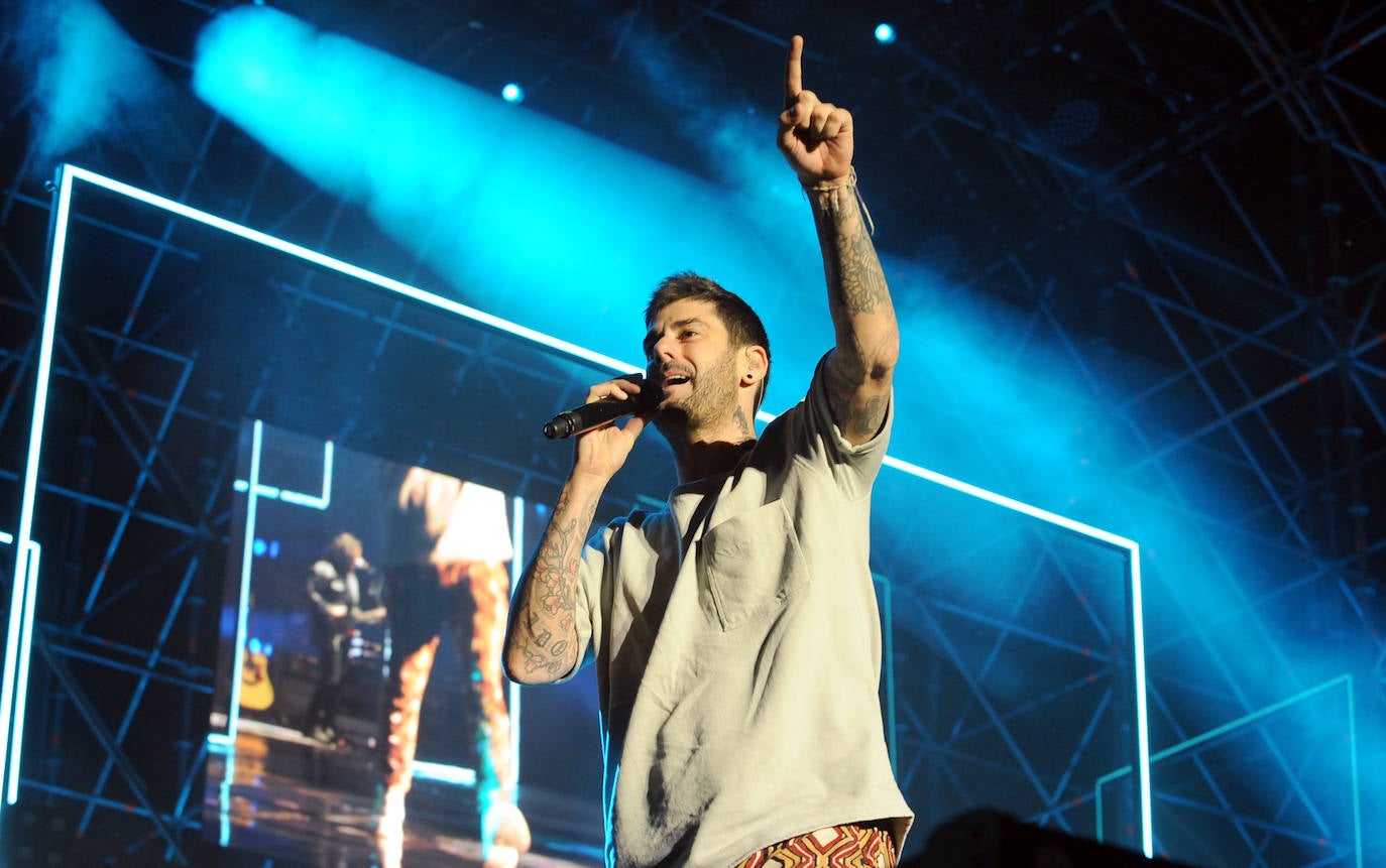 Fotos: Melendi no defauda en Simancas