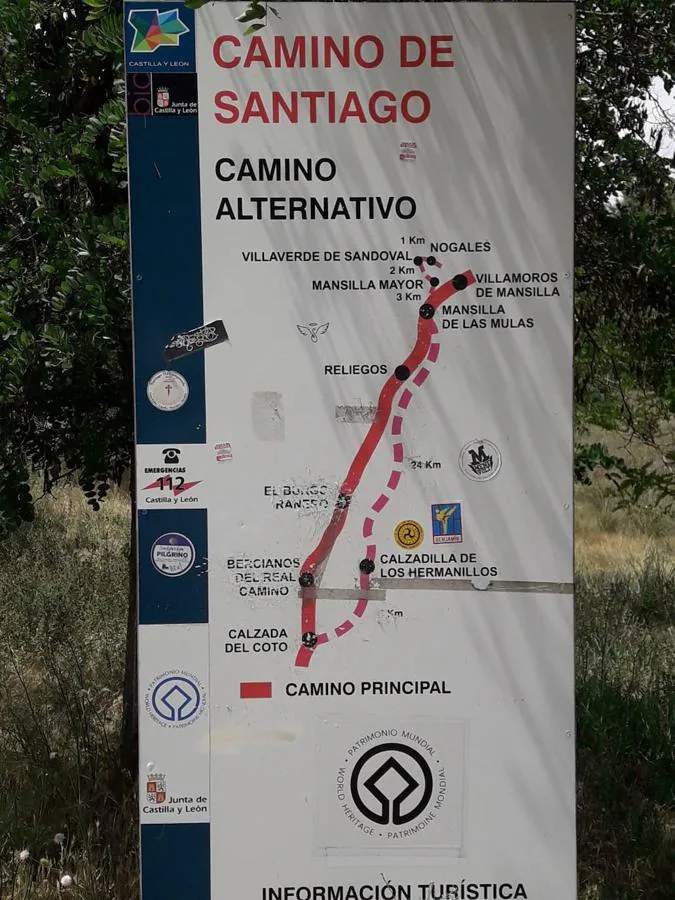 Diez negocios de Bercianos del Real Camino y El Burgo Ranero se unen para exigir a las administraciones las indicaciones necesarias para señalizar el Camino Francés y la Vía Trajana.