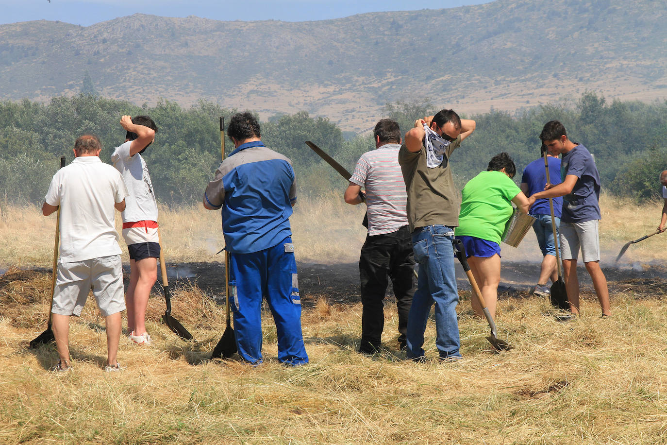 Fotos: Incendio en Trescasas (y 2)