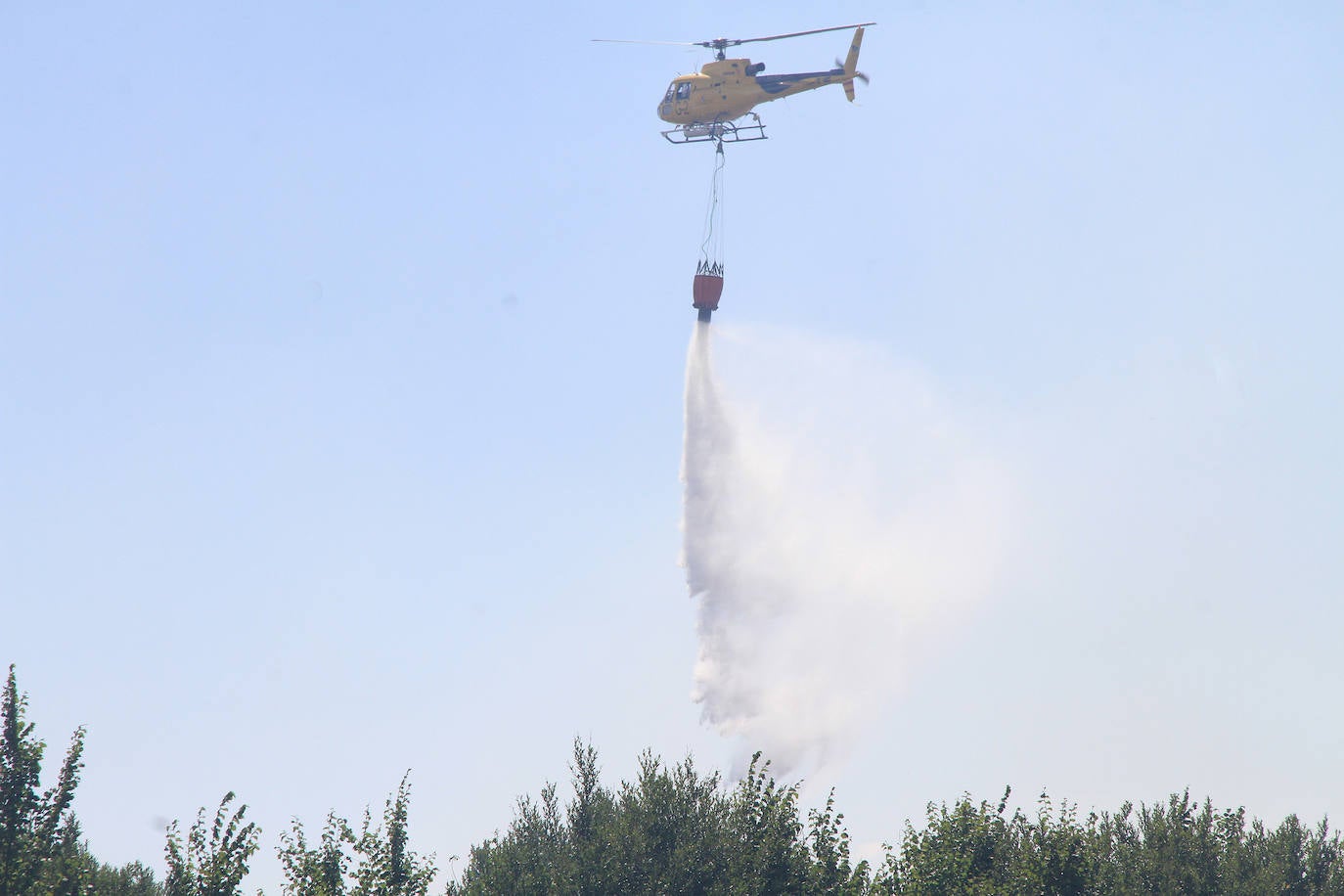 Fotos: Incendio en Trescasas (y 2)