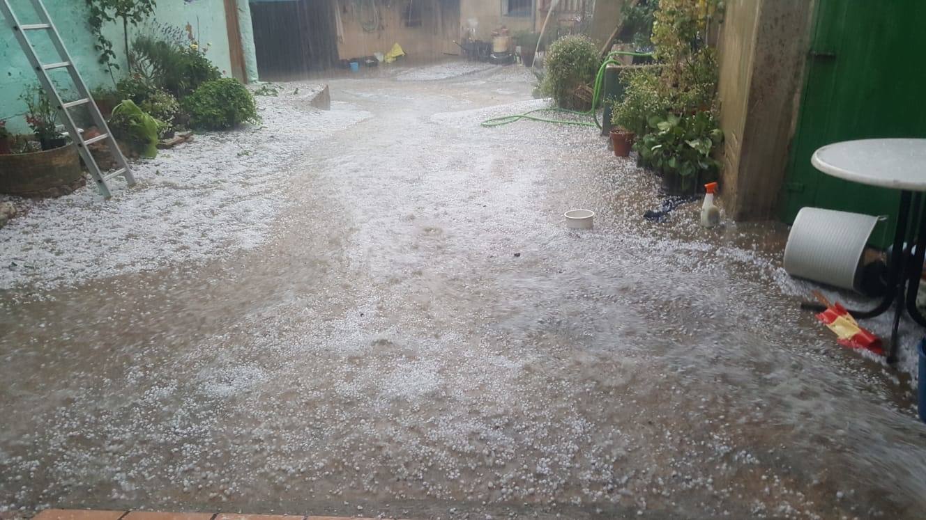 Fotos: Intensa granizada en el Sur de León