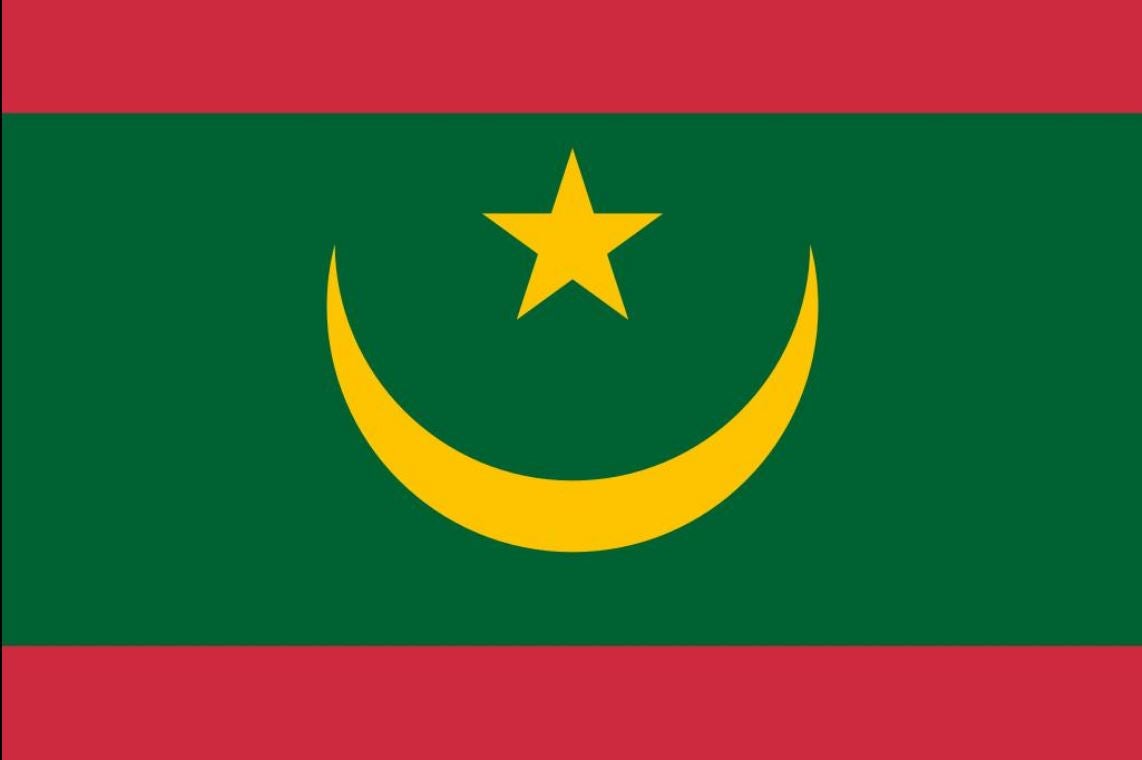 Mauritania: dada la persistencia de la amenaza terrorista en la región, en caso de viajar a Mauritania, se recomienda tomar medidas de autoprotección al oeste del meridiano 12ºW. Está totalmente desaconsejado viajar al este de dicho meridiano así como por la zona norte fronteriza con el Sáahara Occidental, Argelia y Mali. En estas zonas apenas hay presencia de la Administración mauritana y existe especial riesgo de secuestros y atentados terroristas. Además las condiciones sanitarias del país son muy precarias y existe un alto nivel de inseguridad vial.