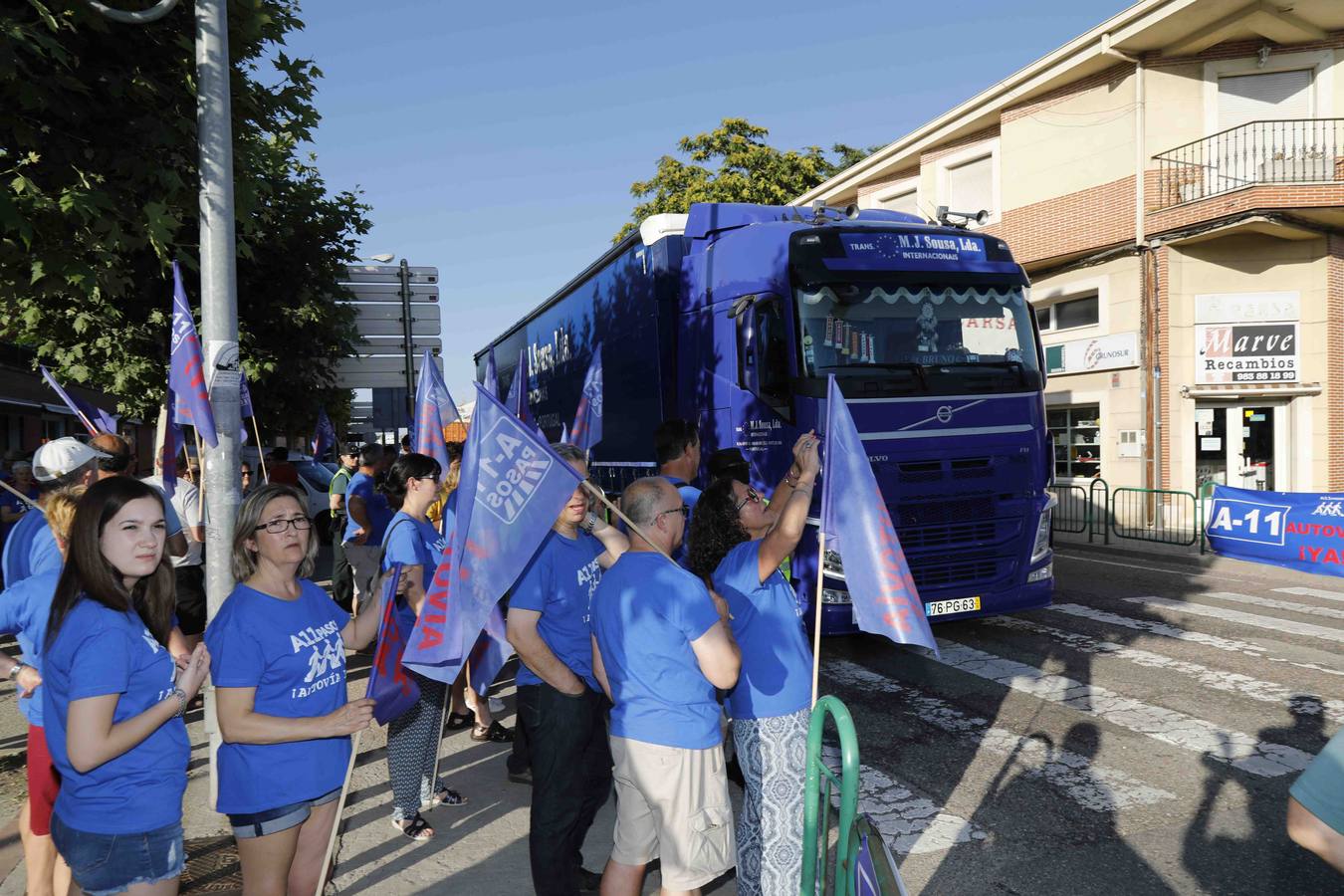 Fotos: Nueva protesta en Peñafiel para reclamar la Autovía del Duero