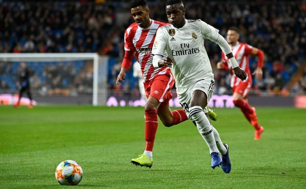 Vinicius, durante un partido de Copa del Rey ante el Girona. 