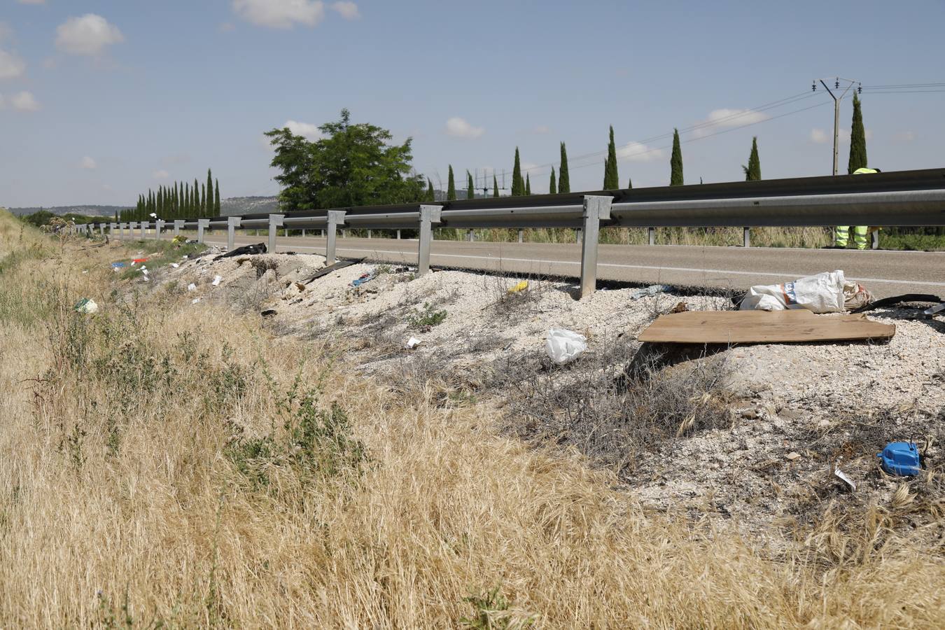 Fotos: Tres heridos en una accidente de tráfico en la carretera N-122 en Valladolid