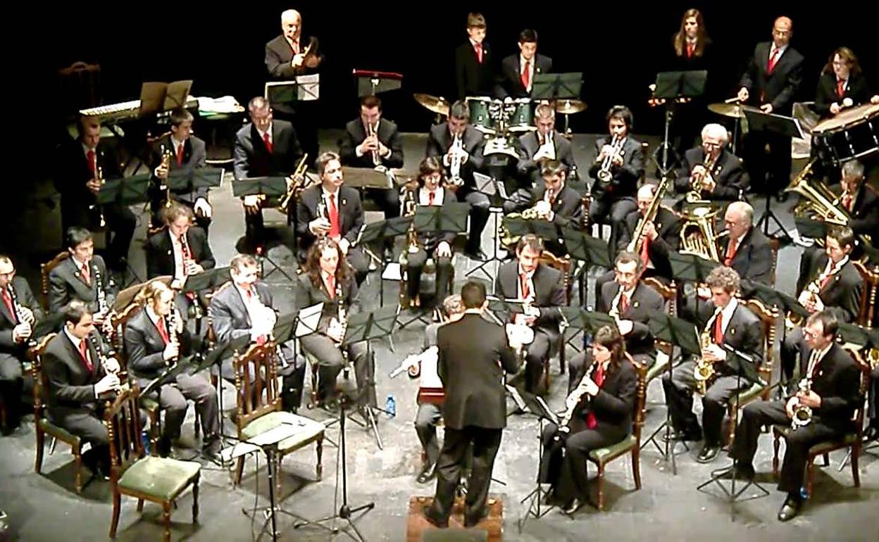 Banda de Ayllón, que actúa hoy en Sacramenia. 
