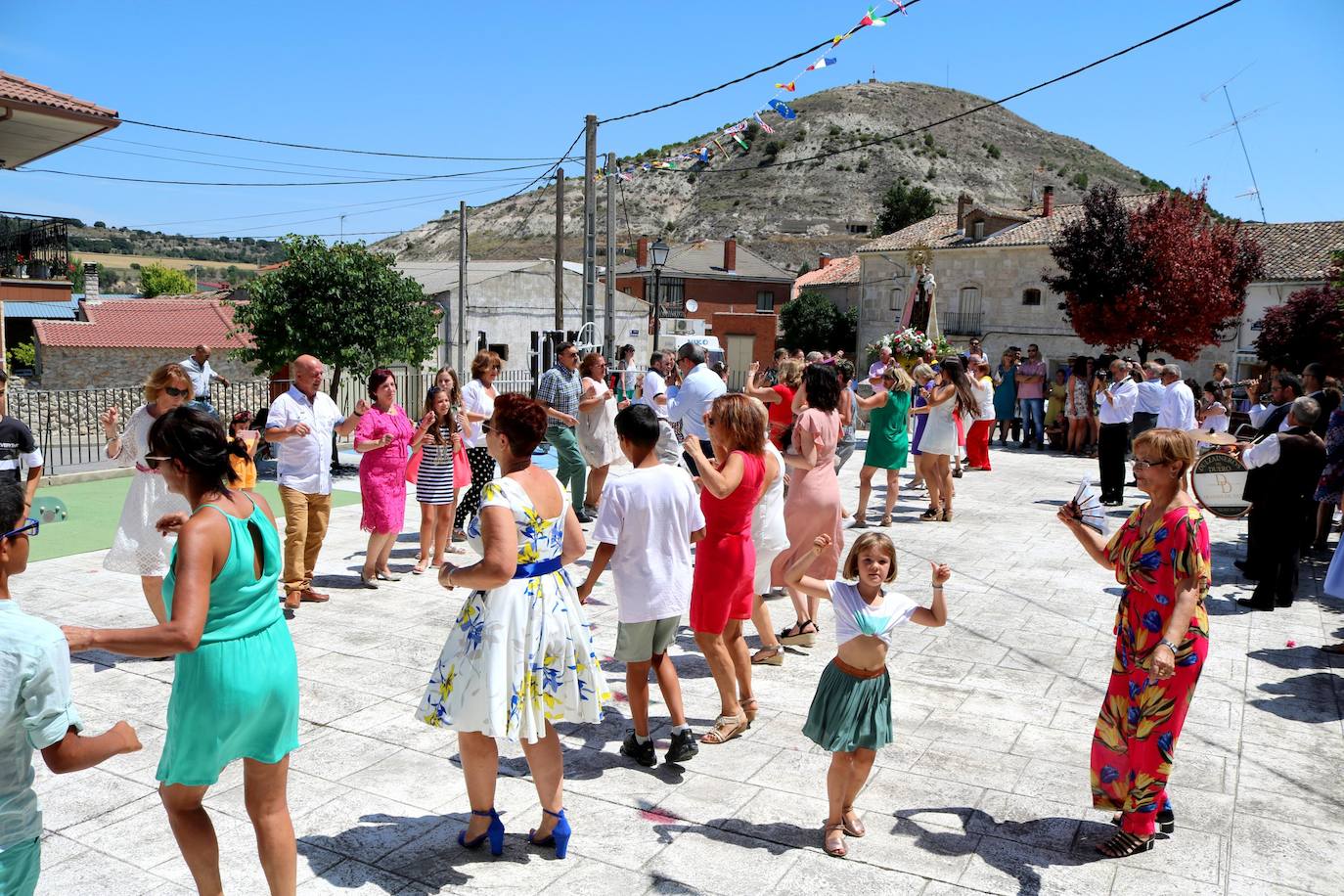 Fotos: Fiestas del Carmen en Cevico Navero
