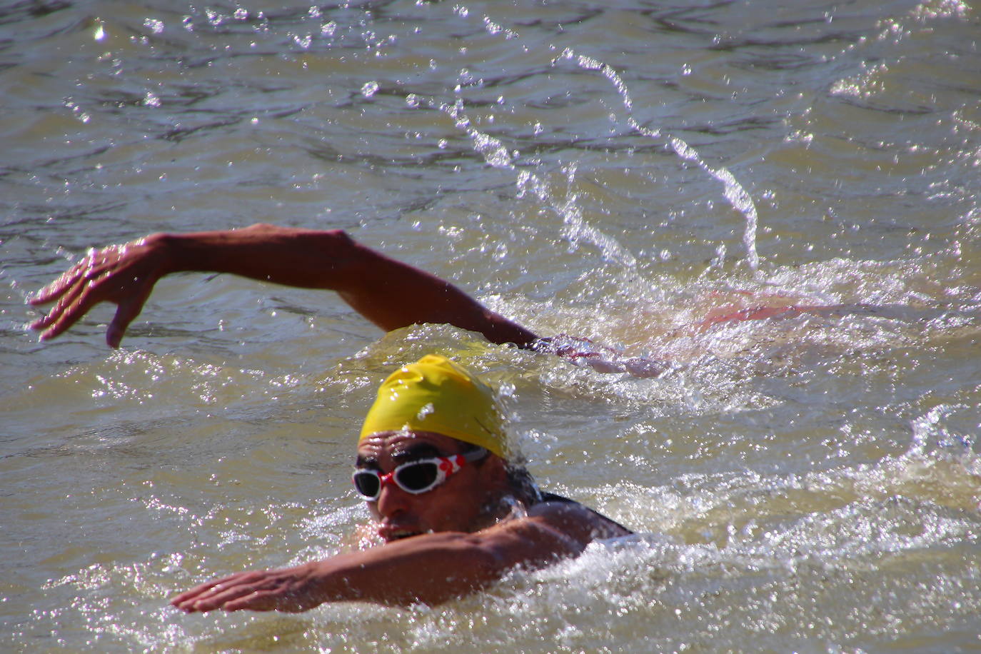 Los recorridos de natación, ciclismo y carrera a pie han discurrido exclusivamente por los caminos de sirga y las aguas de esta infraestructura simbólica de Tierra de Campos