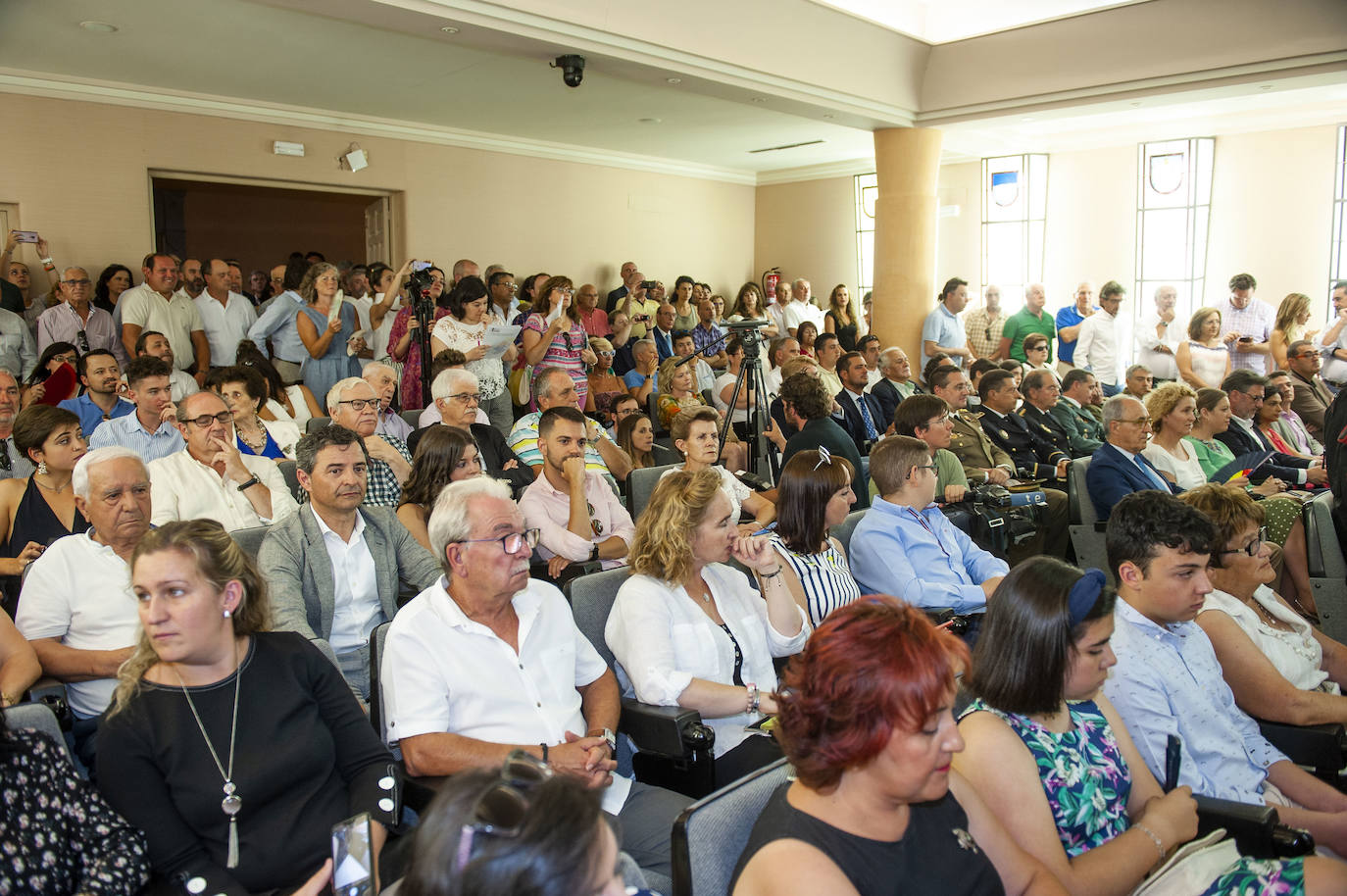 Fotos: Pleno de constitución de la Diputación