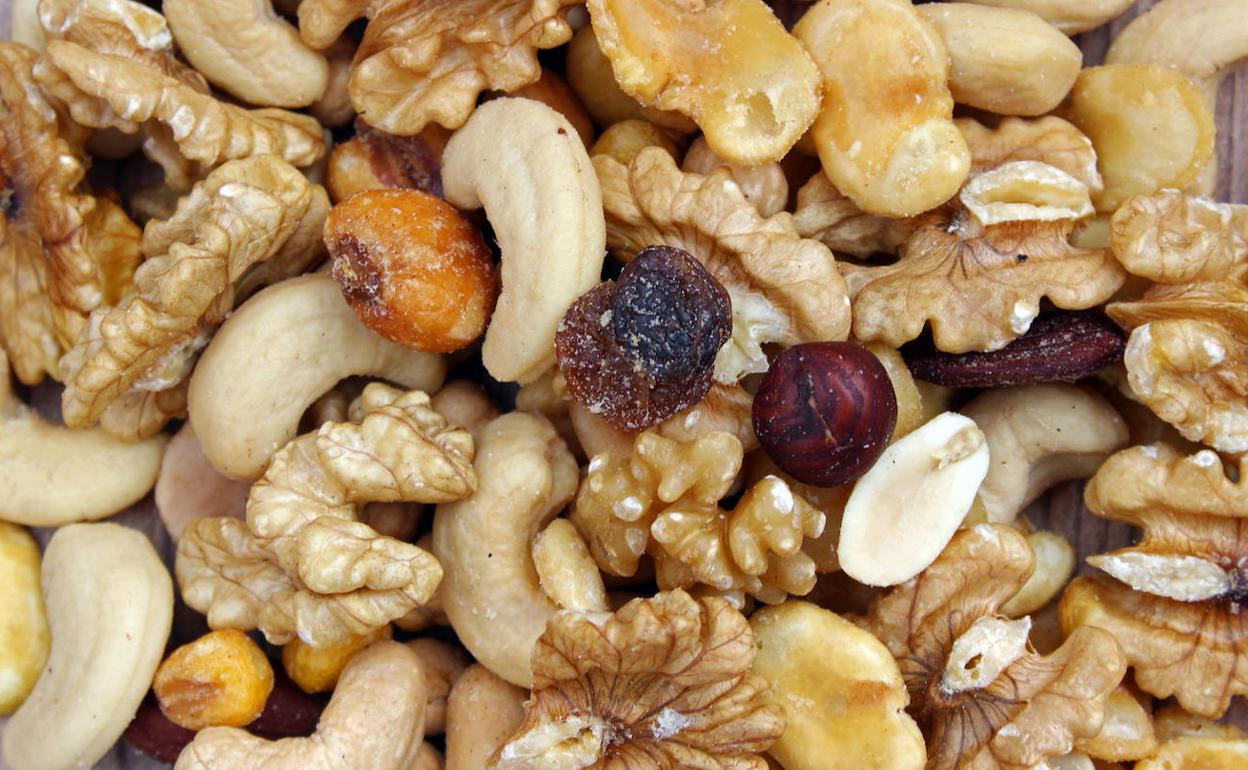 60 gramos de frutos secos al día mejora la función sexual, según una investigación española