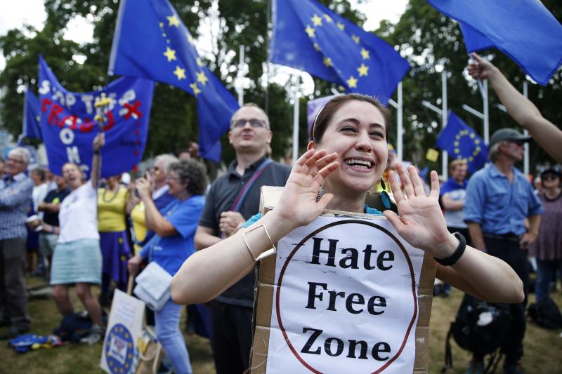 Las protestas de británicos contra el 'brexit' han sido numerosas y en muchas de ellas Boris Johnson ha sido también blanco de las quejas.