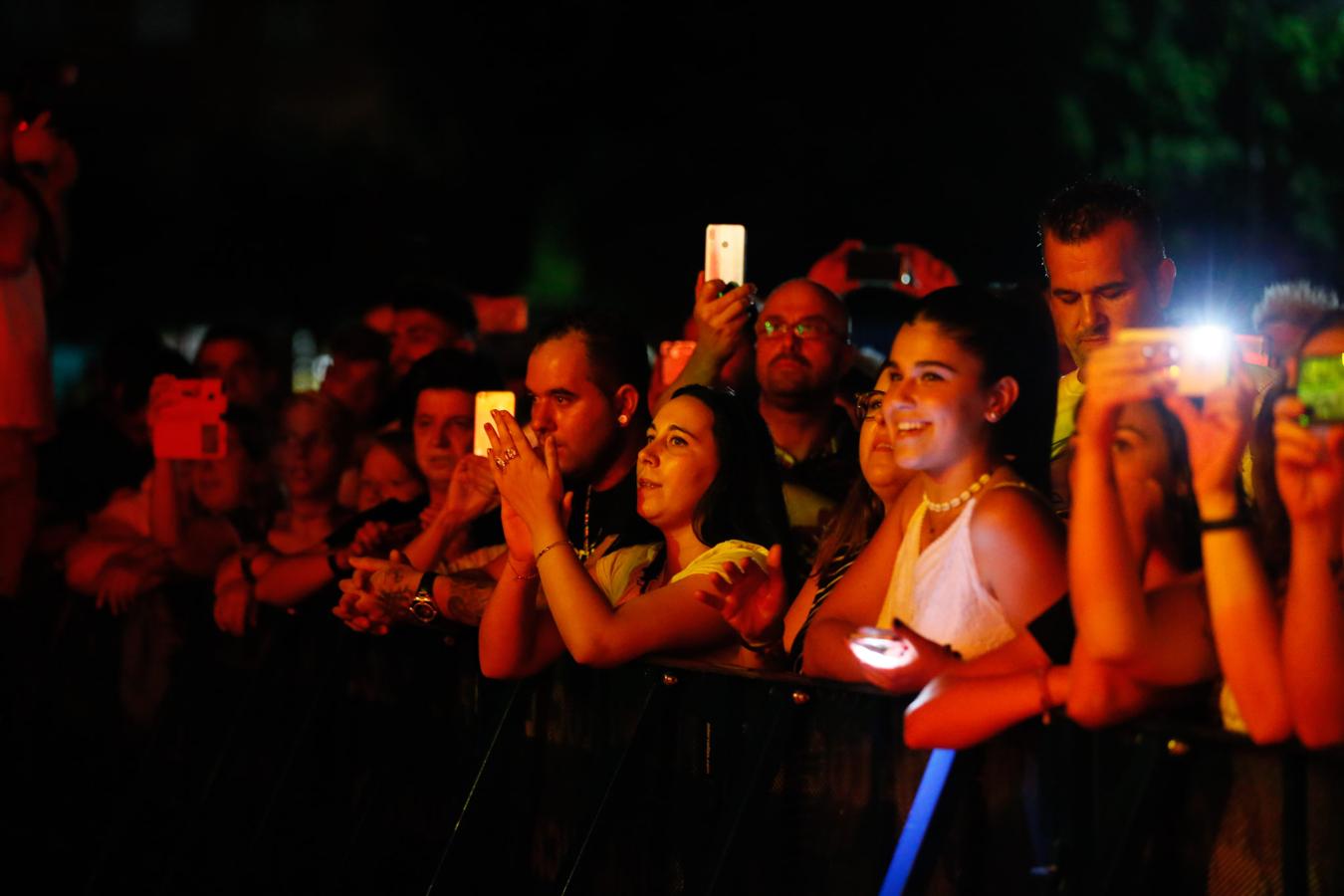 La cantante gaditana ha sido el plato fuerte de las fiestas de la localidad. salmantina