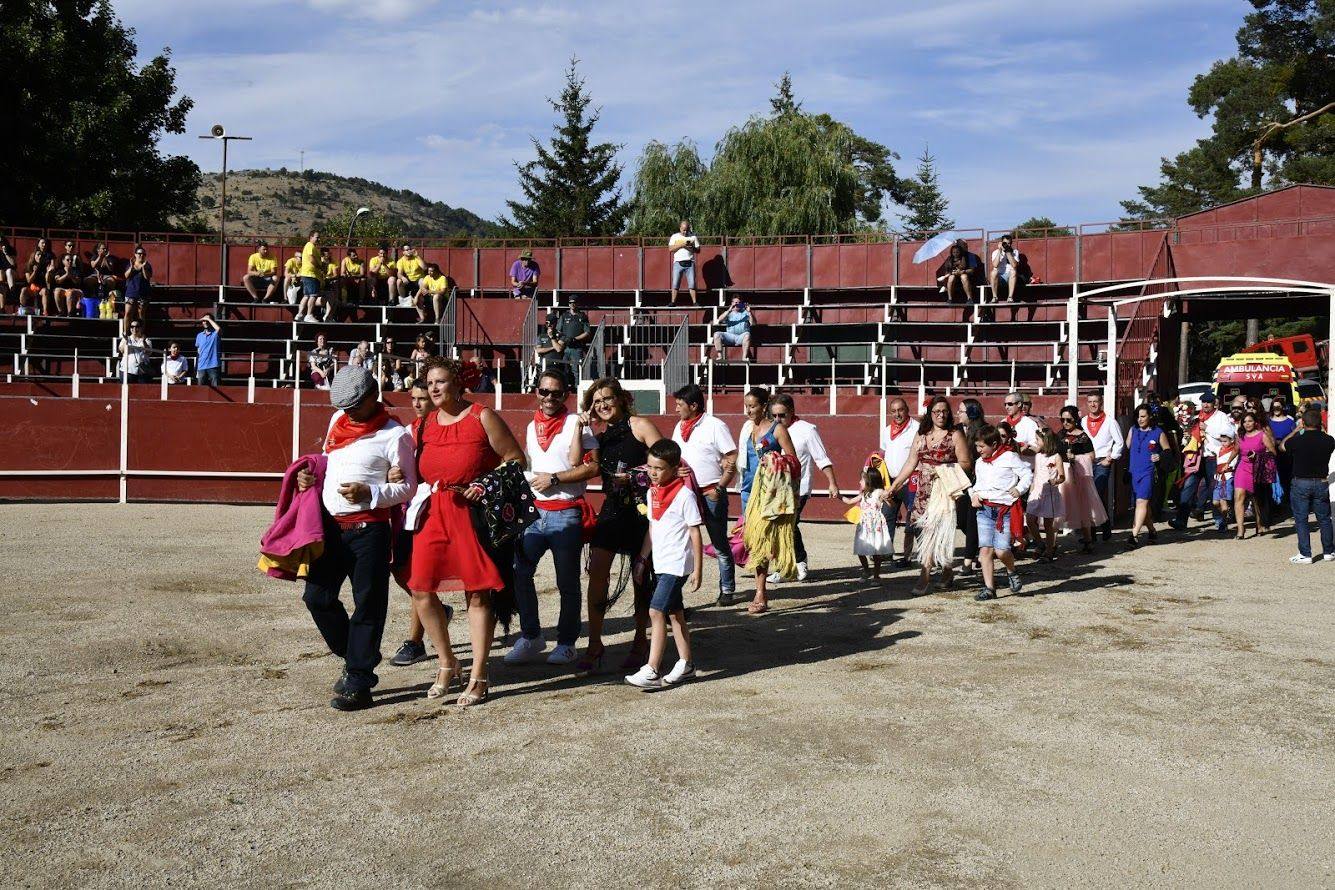 Fotos: Becerrada de la fiesta de los quintos en San Rafael