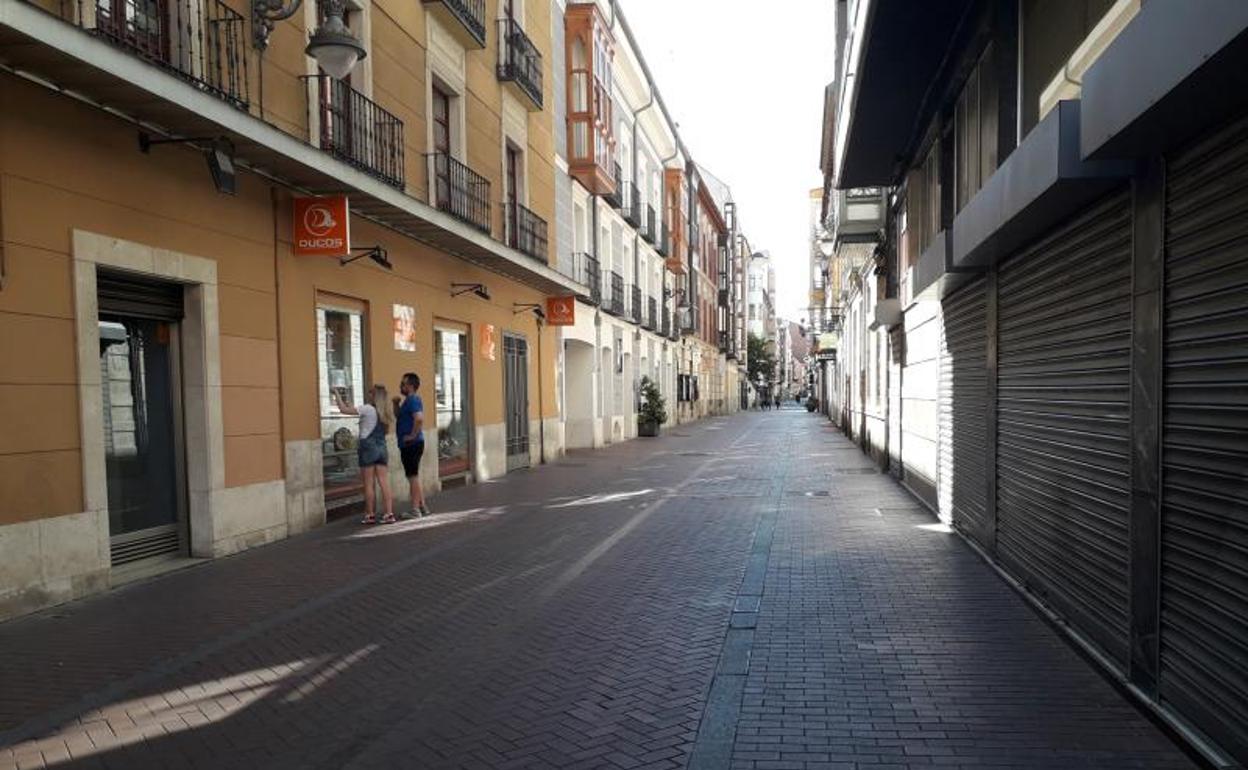 Calle Montero Calvo donde se produjo la detención y registro en uno de los apartamentos. 