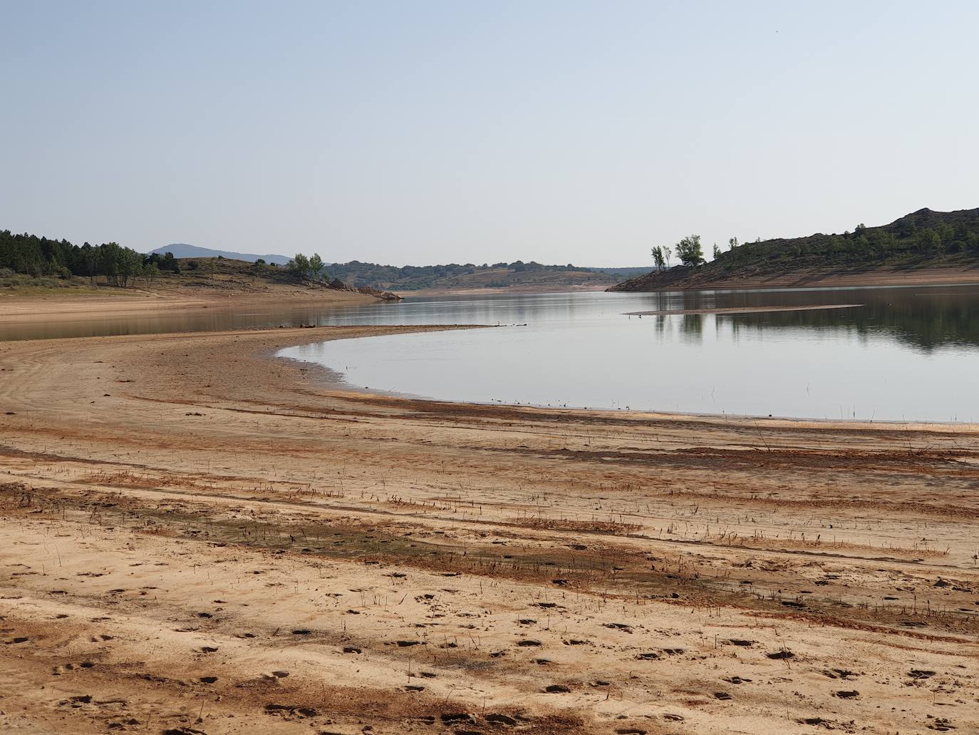 Fotos: La sequía produce estragos en el embalse de Aguilar de Campoo