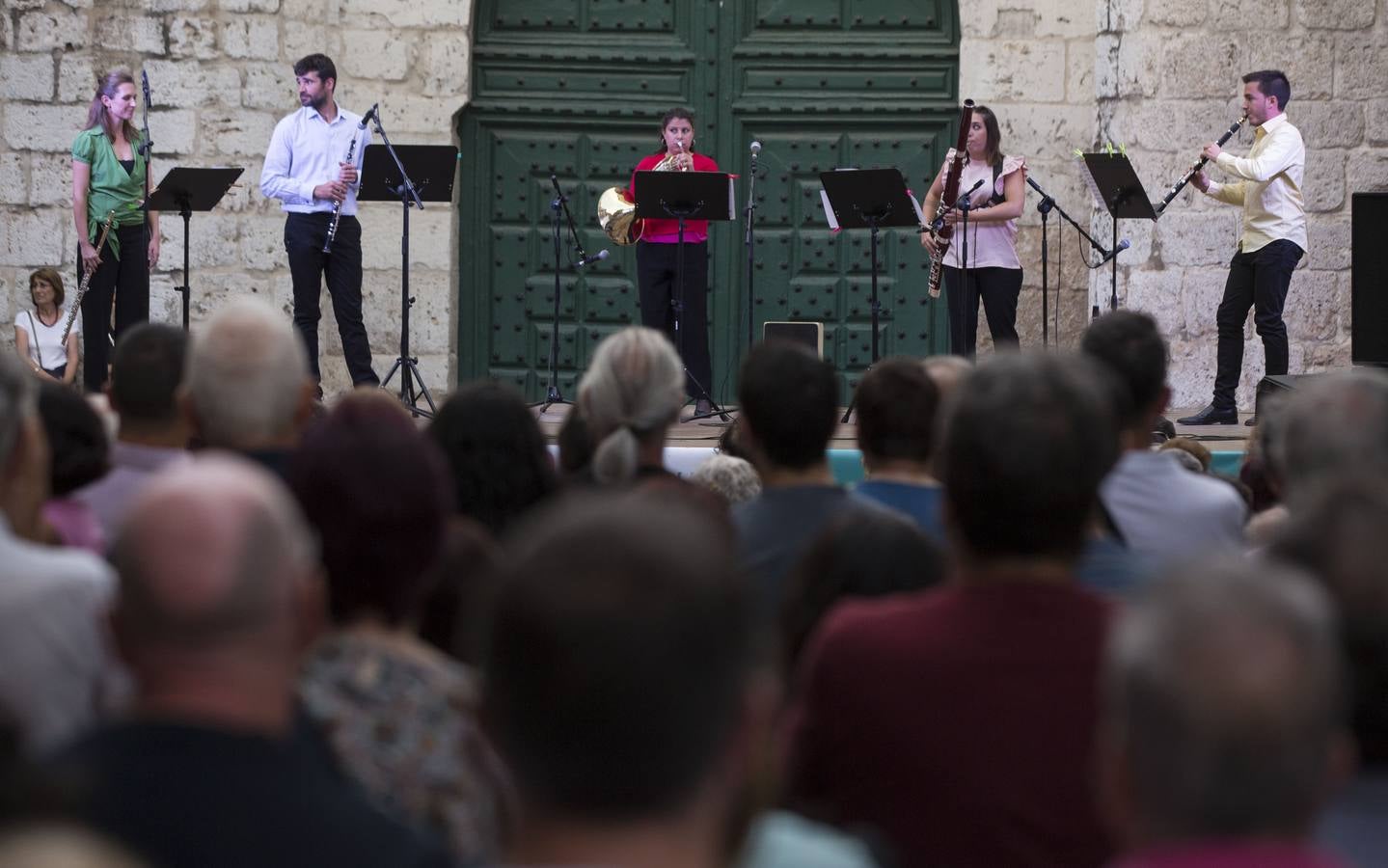 Fotos: El quinteto Respira inaugura el certamen Emplazados en el Atrio de Santiago