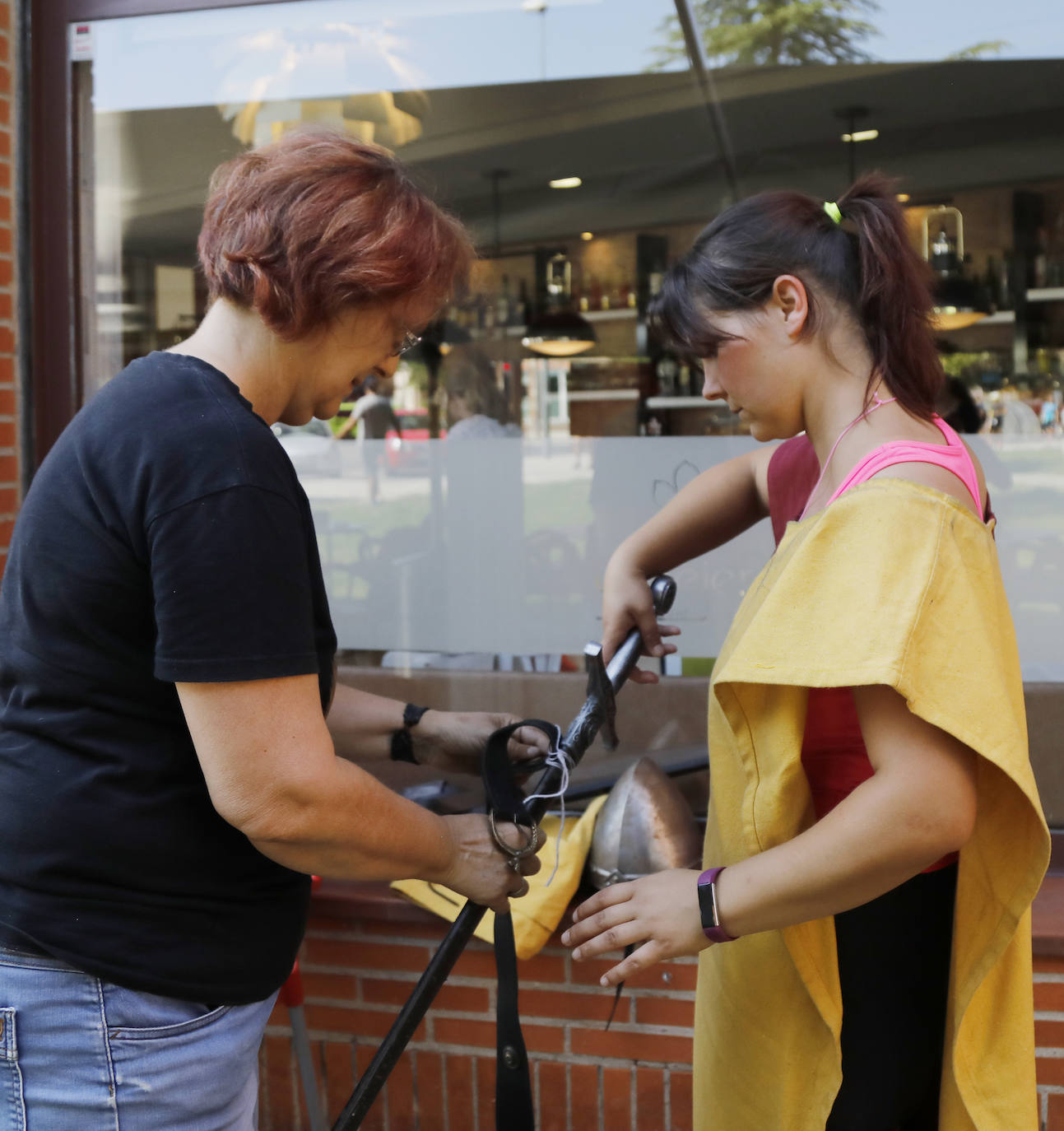 Fotos: Monzón se manifiesta por su castillo