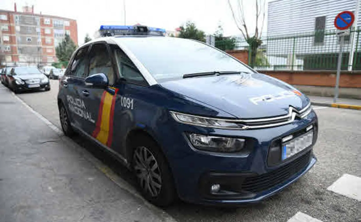 Coche de la Policia Nacional en Valladolid en una imagen de archivo. 