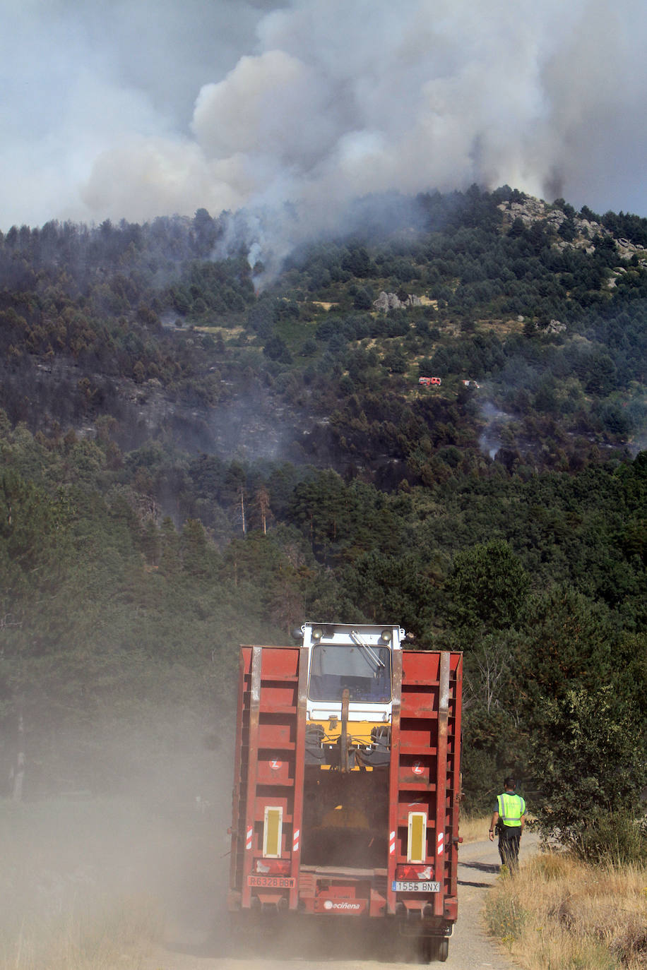 Fotos: LAS LLAMAS DEVORAN GUADARRAMA