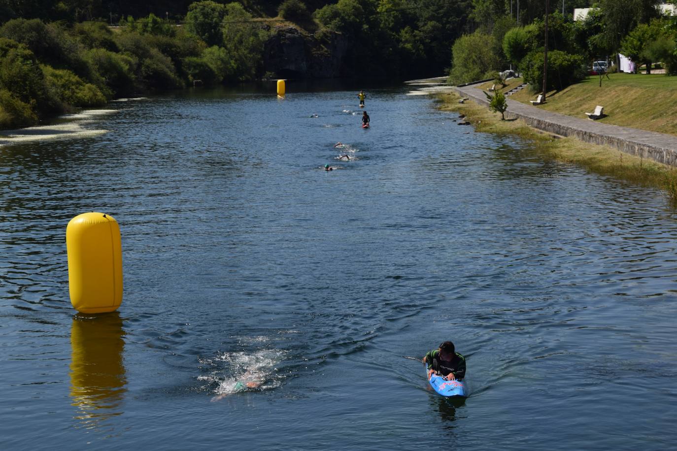 Fotos: Travesia a nado en Velilla del río Carrión