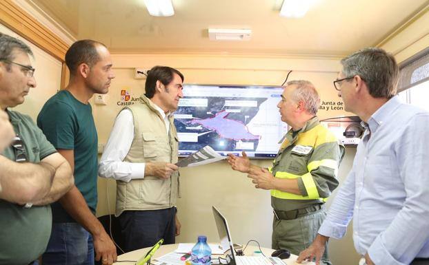 «Esta salvajada no se ha producido por sí sola», afirma el consejero de Medio Ambiente sobre el incendio de La Granja