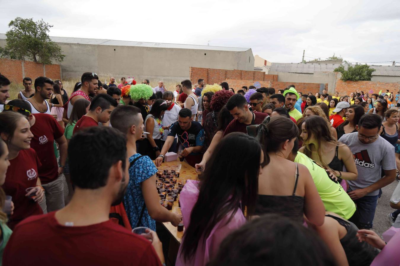 Fotos: Chupinazo y desfile de peñas en Campaspero