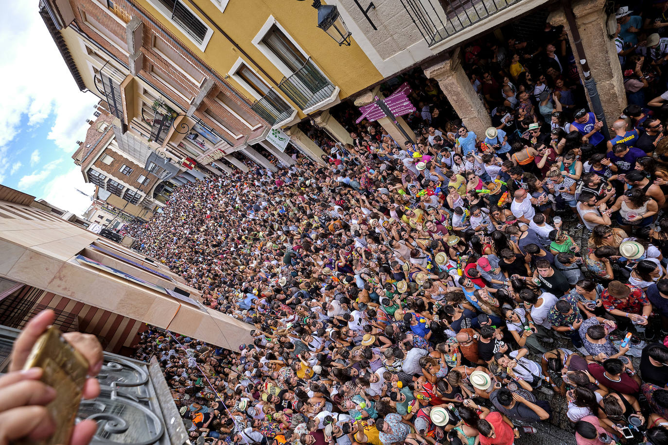 Fotos: La lluvia no puede con la jornada del viernes del Sonorama 2019, 1 de 6