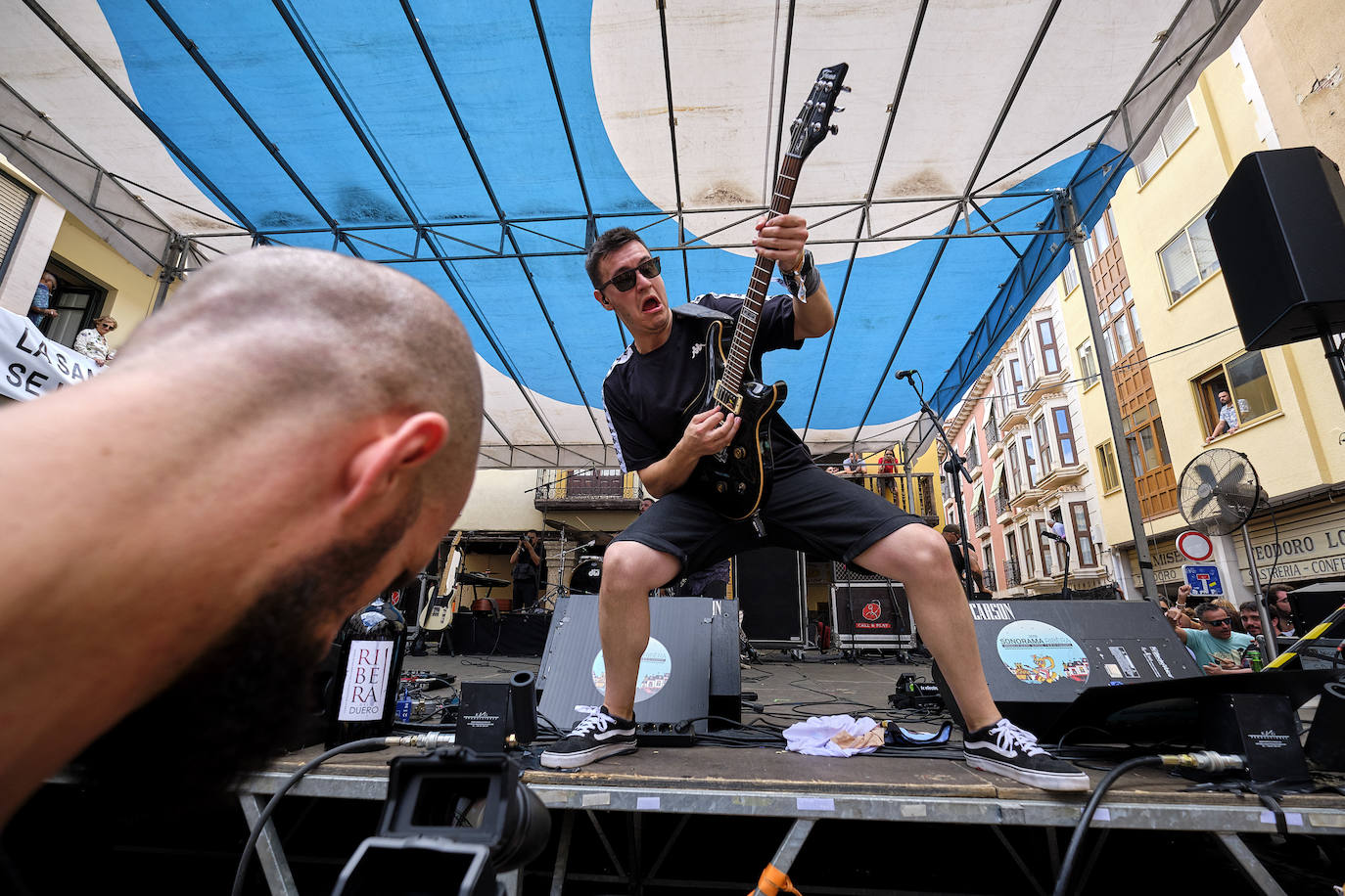 Fotos: La lluvia no puede con la jornada del viernes del Sonorama 2019, 1 de 6