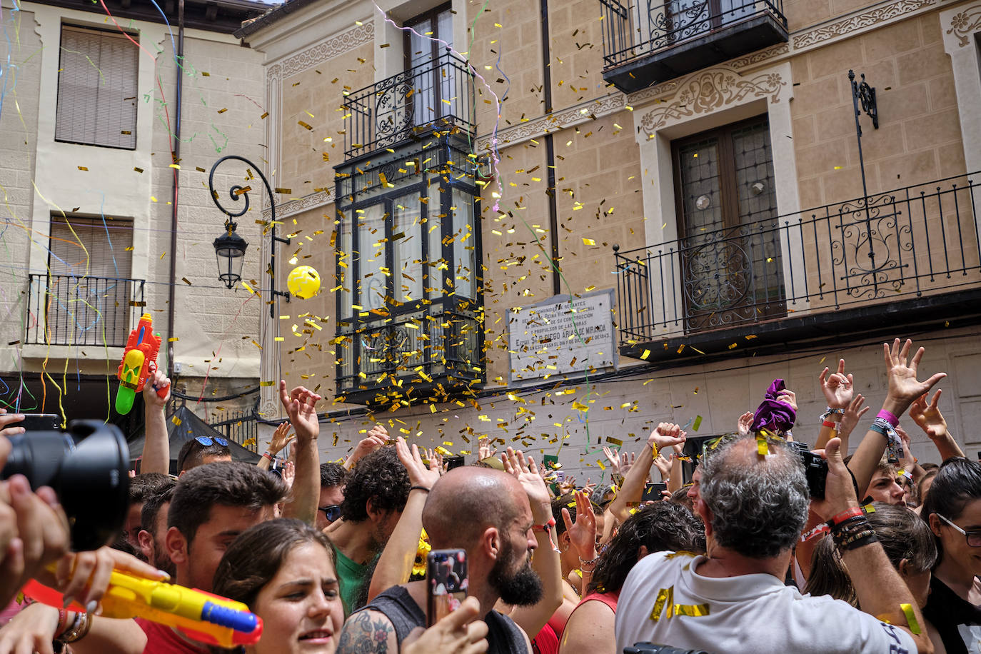 Fotos: La lluvia no puede con la jornada del viernes del Sonorama 2019, 1 de 6