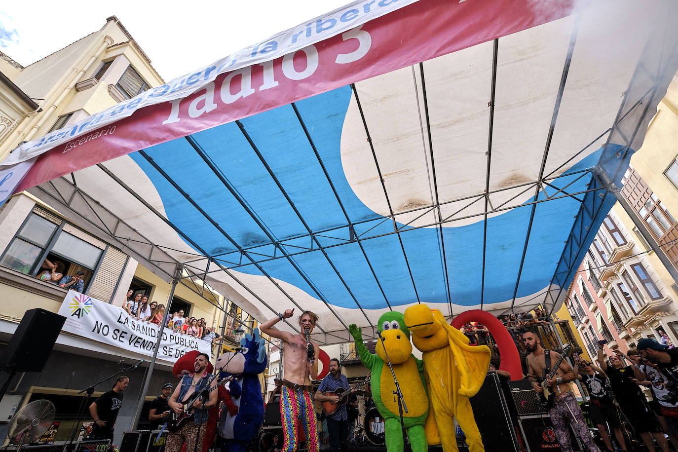 Fotos: La lluvia no puede con la jornada del viernes del Sonorama 2019, 1 de 6
