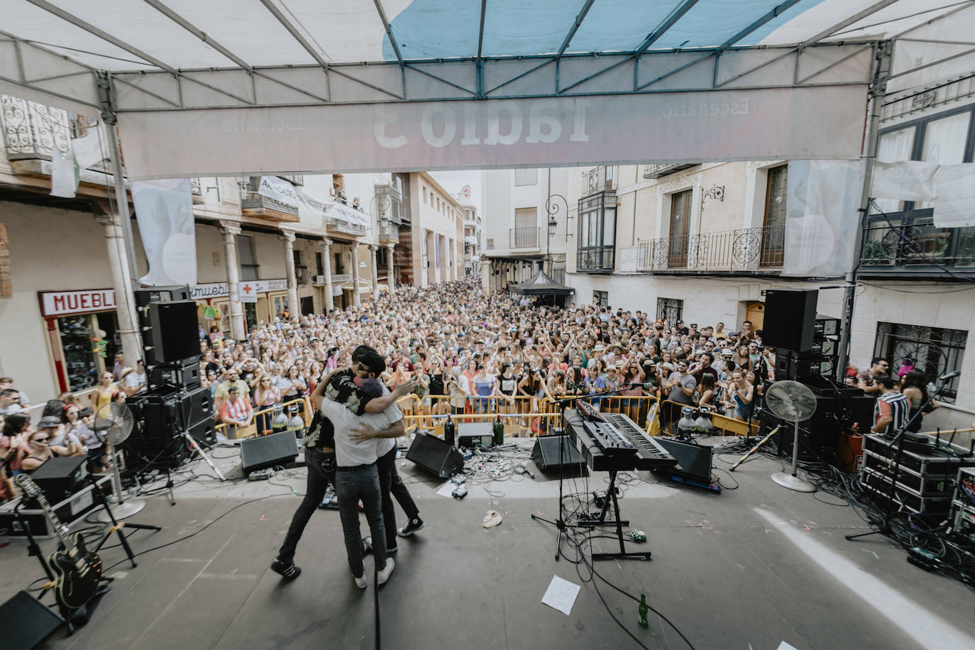 Fotos: La lluvia no puede con la jornada del viernes del Sonorama 2019, 3 de 6