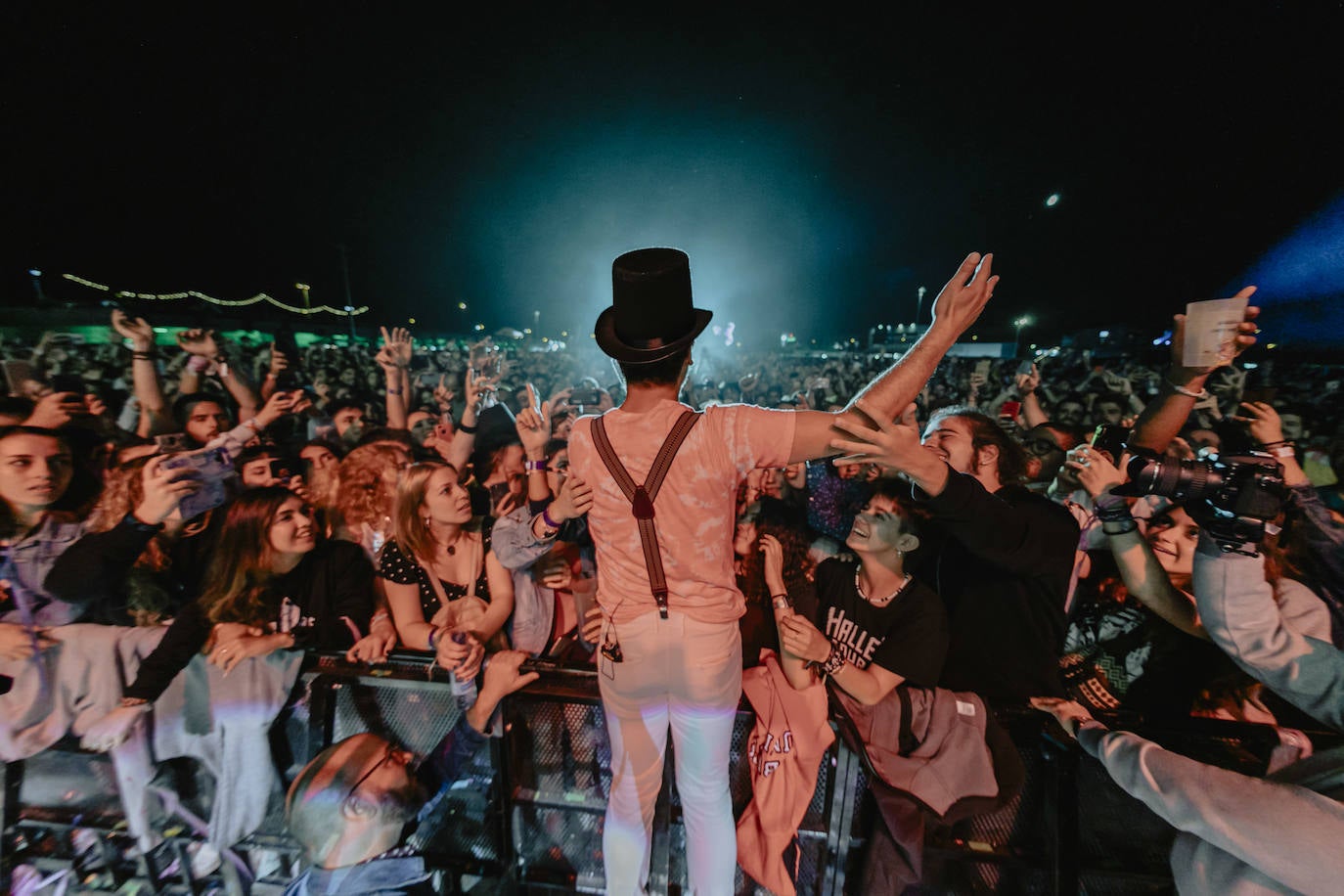Fotos: La lluvia no puede con la jornada del viernes del Sonorama 2019, 3 de 6
