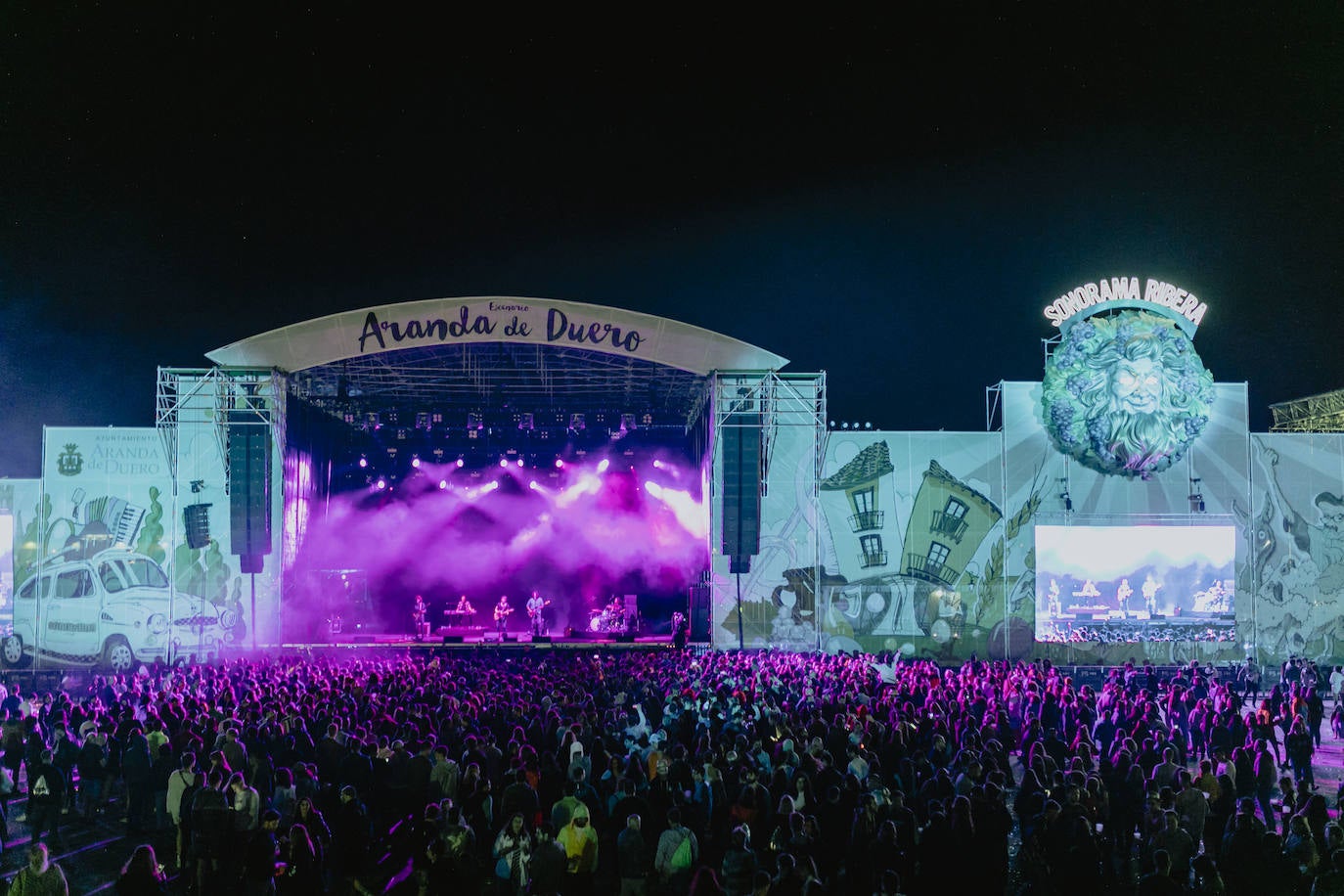 Fotos: La lluvia no puede con la jornada del viernes del Sonorama 2019, 3 de 6