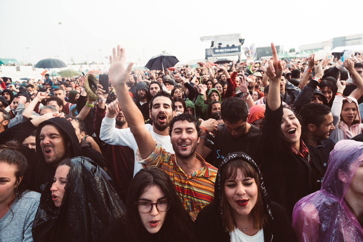 Fotos: La lluvia no puede con la jornada del viernes del Sonorama 2019, 5 de 6