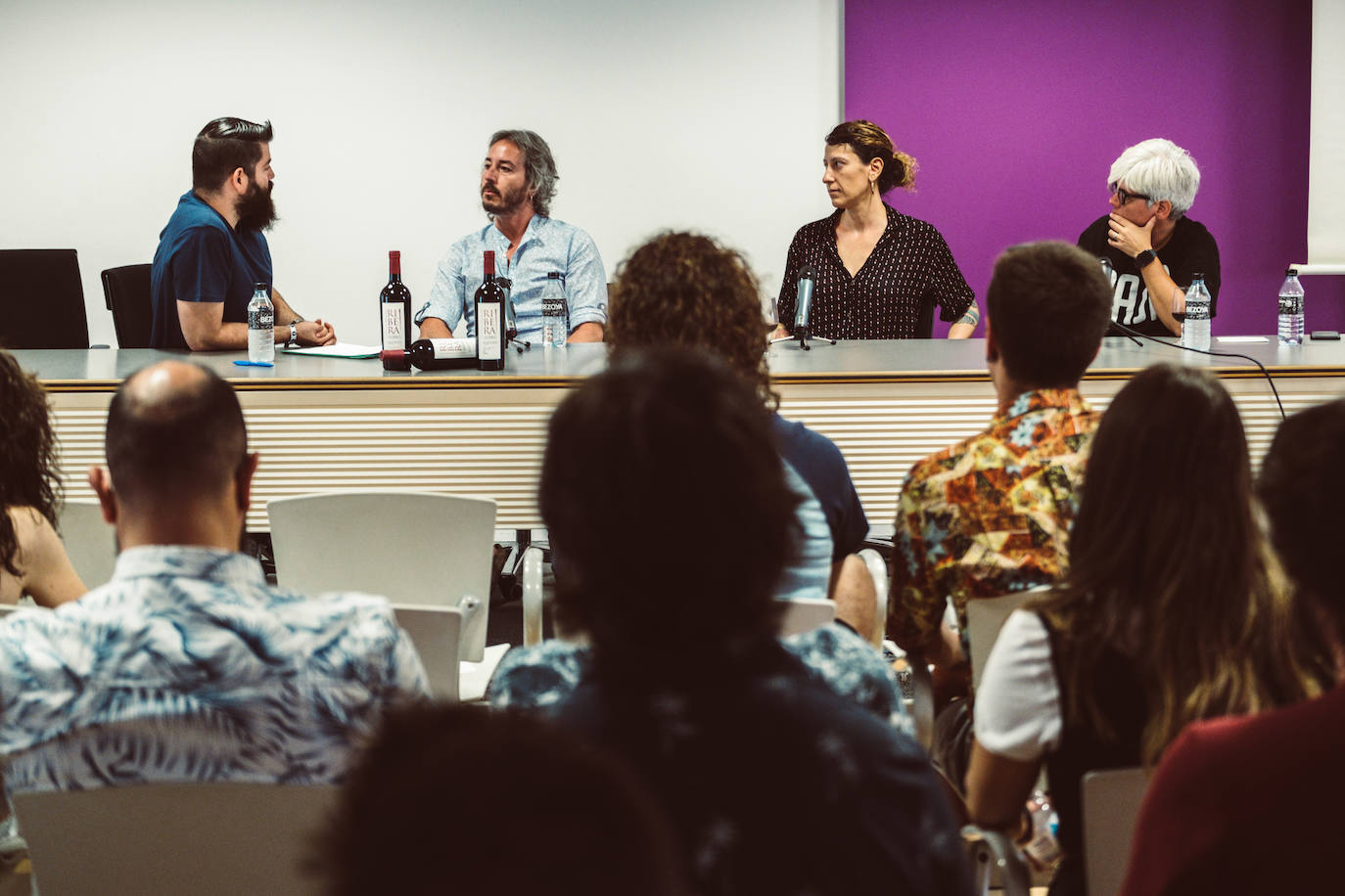 Fotos: La lluvia no puede con la jornada del viernes del Sonorama 2019, 6 de 6