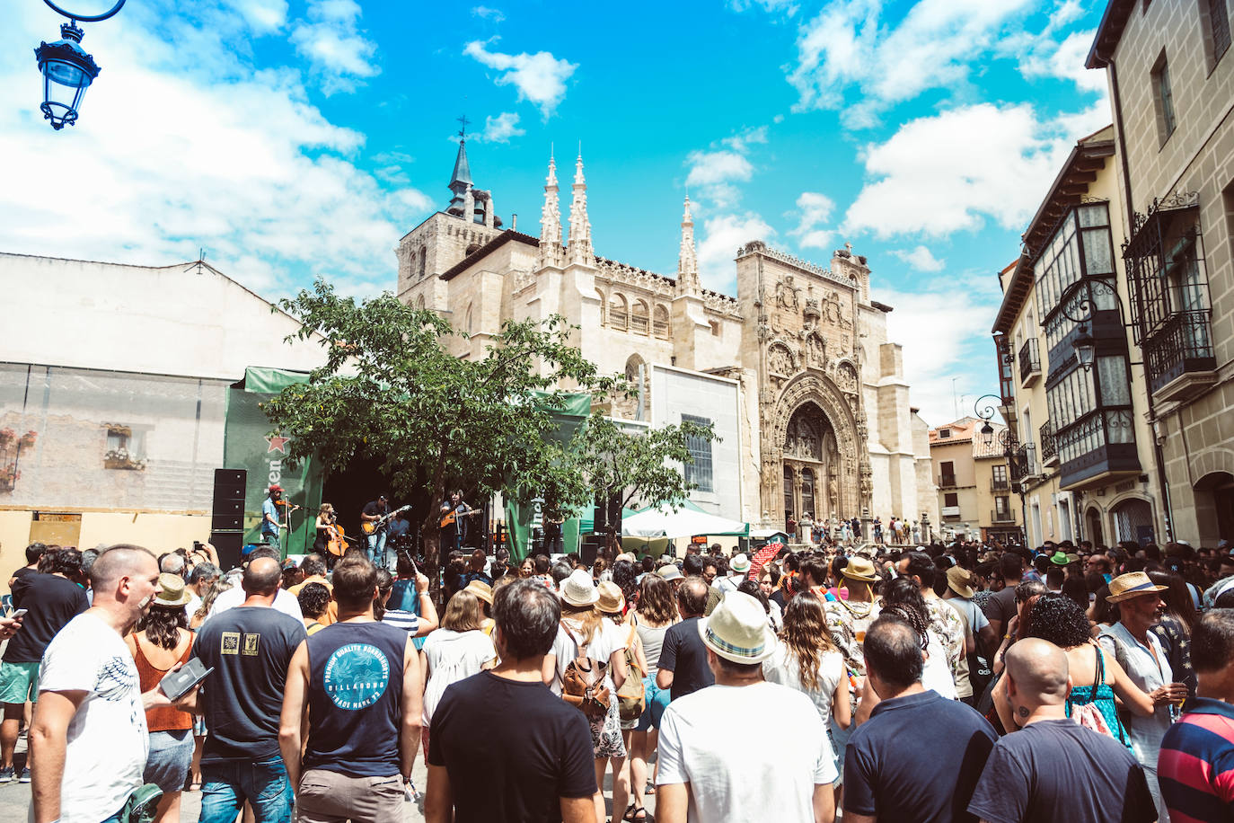 Fotos: La lluvia no puede con la jornada del viernes del Sonorama 2019, 6 de 6