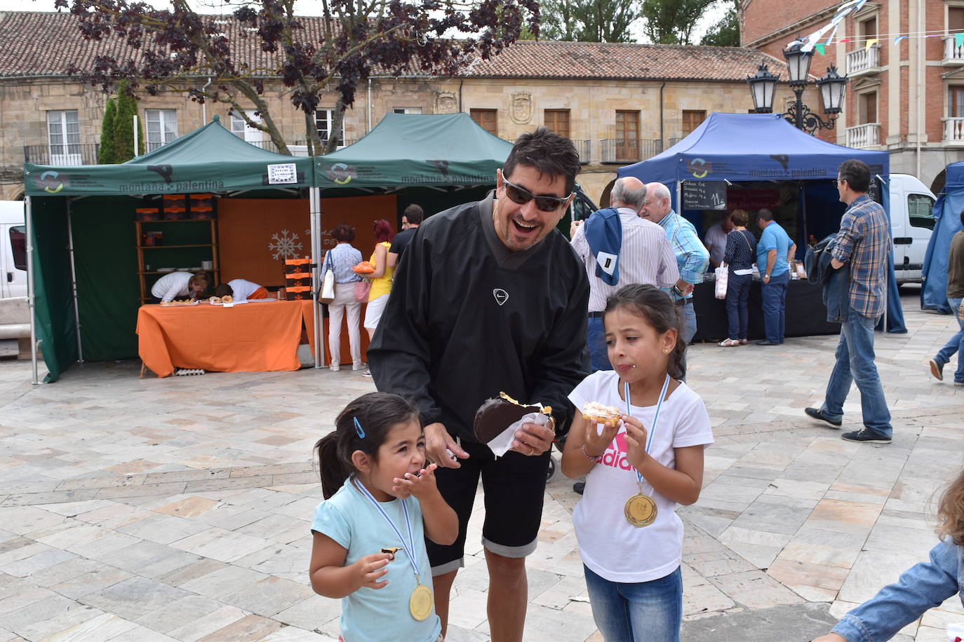 Una de los puestos de la feria.