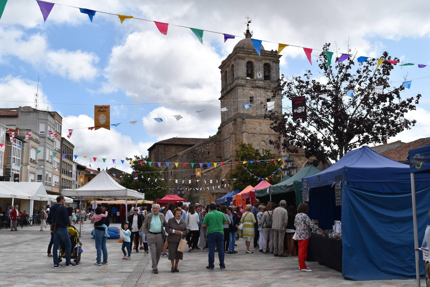Una de los puestos de la feria.