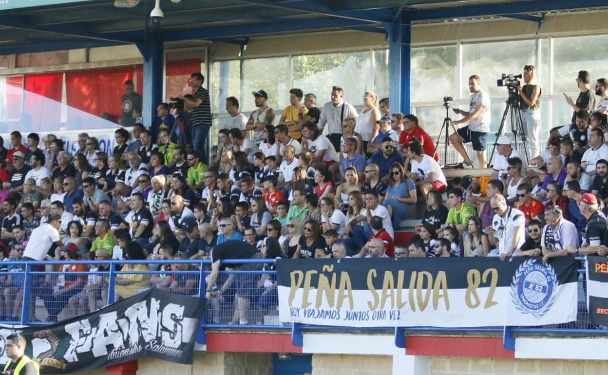 Seguidores de Unionistas en el San Casto de Santa Marta. 