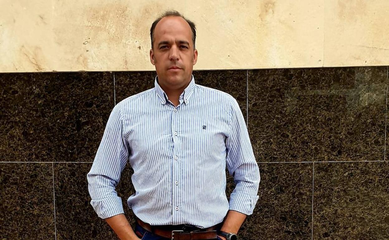 Javier Bolao afronta su tercera legislatura al frente del Ayuntamiento de Cantalpino. 
