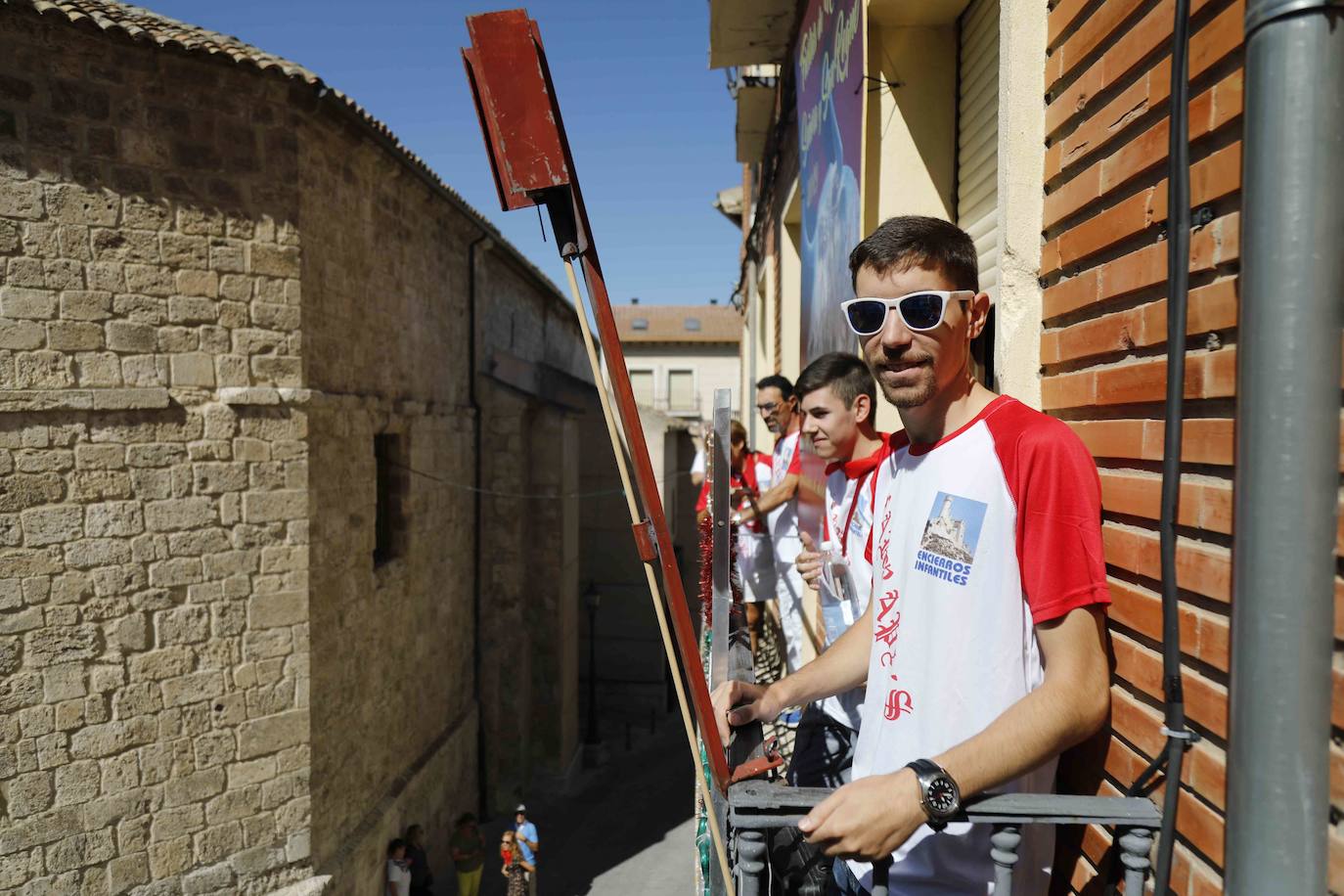 Fotos: Chupinazo y desfile de peñas de Peñafiel