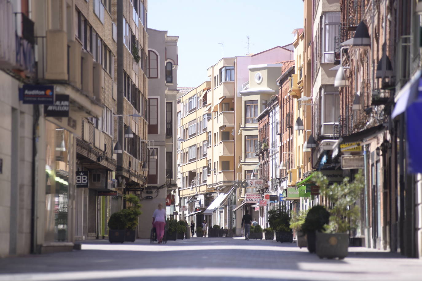 Fotos: Valladolid cierra en agosto por vacaciones