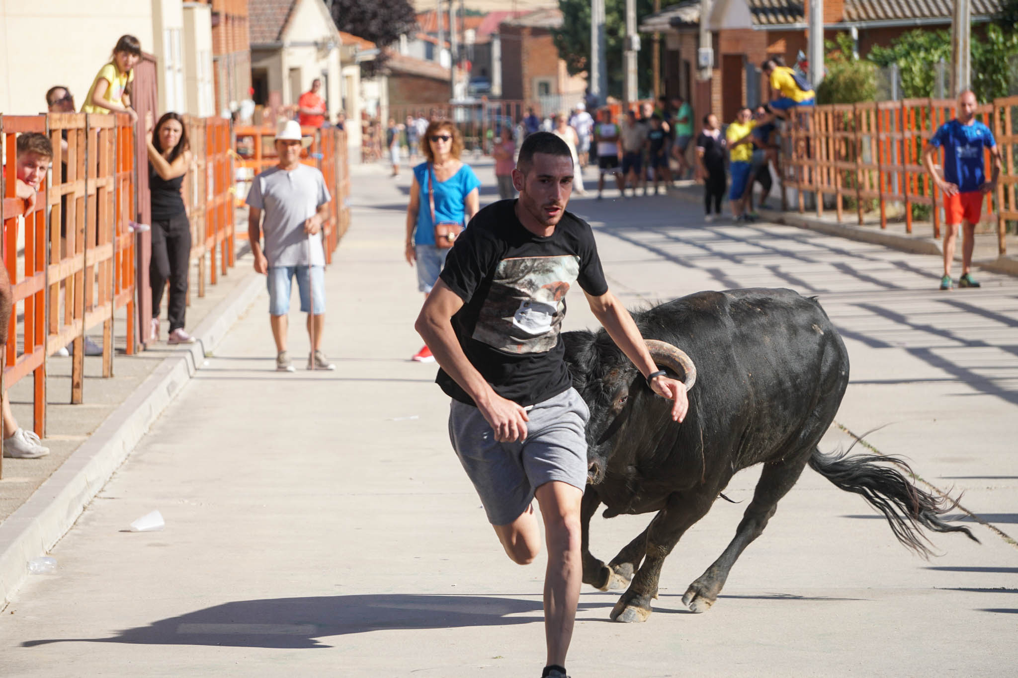 Fotos: Encierro urbano de Cantalpino