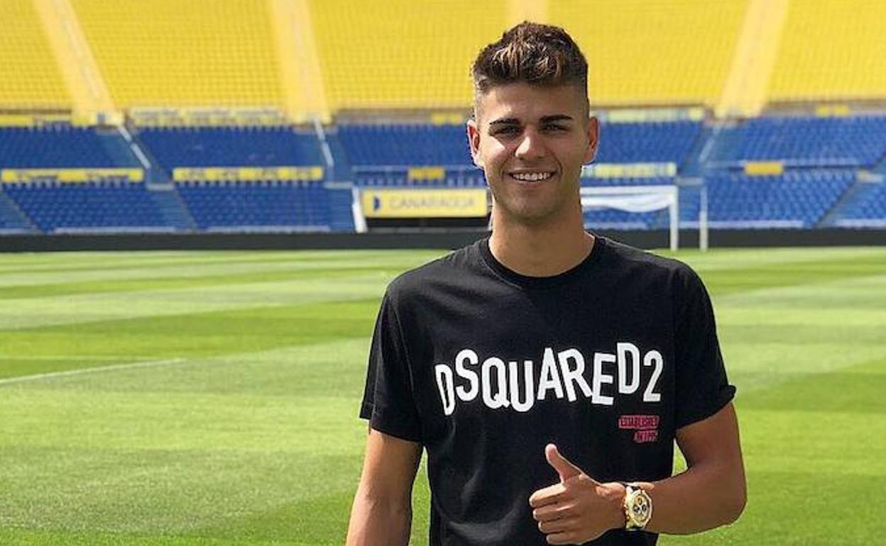 Diego, en el campo de Las Palmas. 