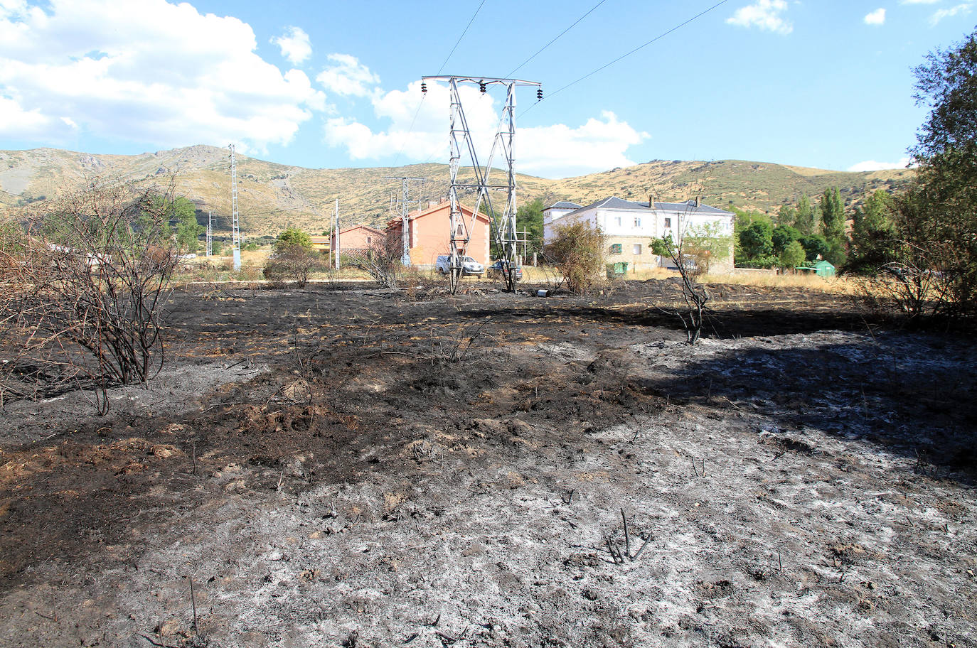 Fotos: Incendio en Otero de Herreros