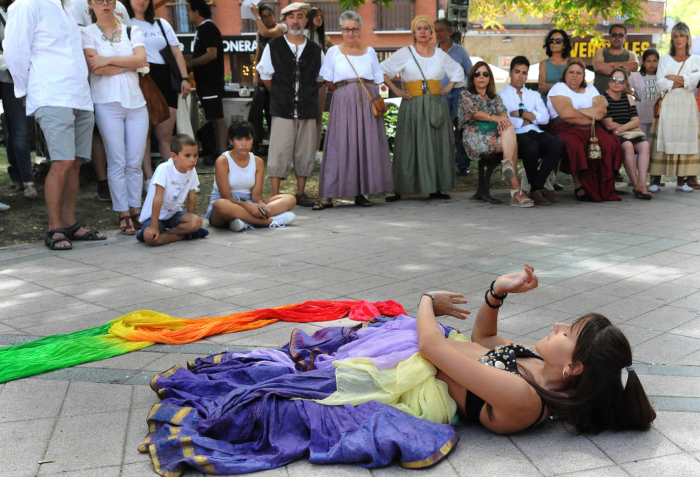 Fotos: Exhibición de danza del vientre en la Feria Renacentista de Medina del Campo